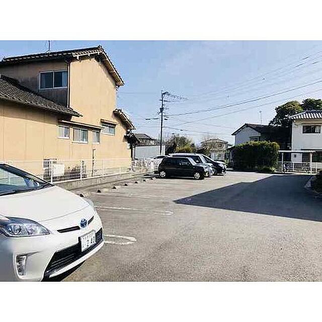 4 / 4