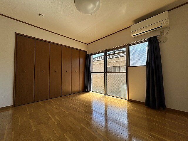 寝室