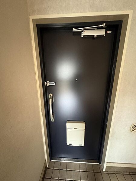 玄関を拡大表示