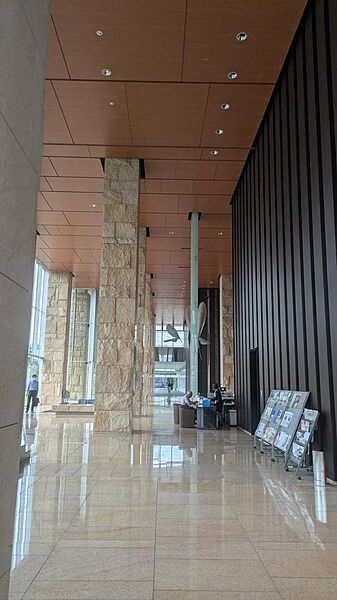 エントランスを拡大表示