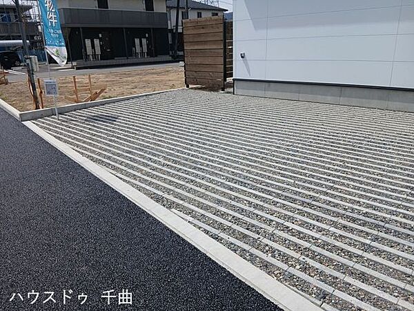 駐車場を拡大表示