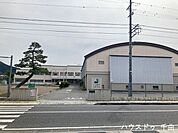 戸倉小学校 970m