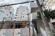 ホワイトパレスシンワの外観（北東側から）.
