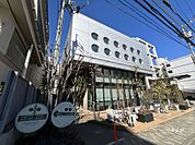 下落合図書館の外観