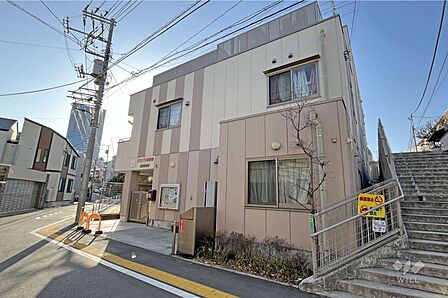 にじいろ保育園高田馬場東[私立]の外観