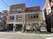礫川地域活動センターの外観