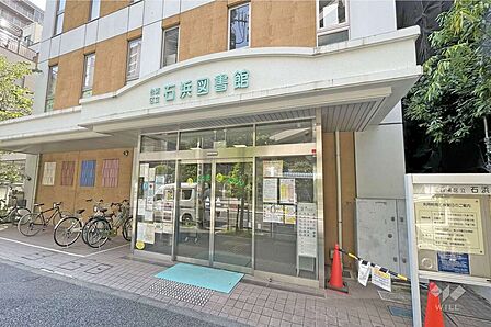 石浜図書館の外観