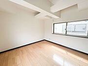 屋根裏部屋