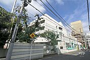 金竜小学校[公立]の外観