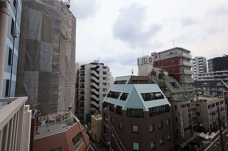 バルコニーからの眺め（南東方向）［2026年8月22日撮影］