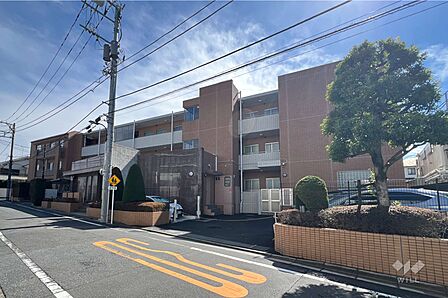 ヒルズ千早町の外観(北西側から)