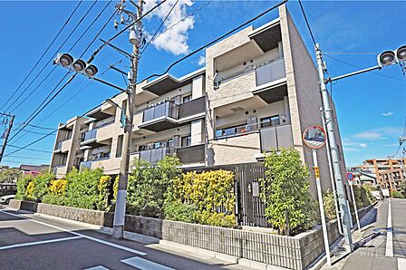 オープンレジデンシア千川の外観（南東側から）