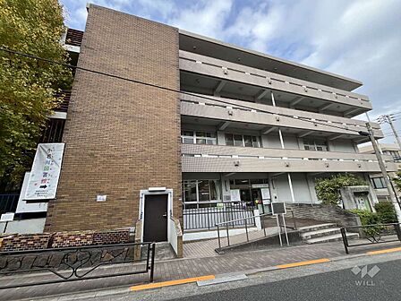小石川図書館の外観