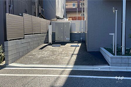 敷地内駐車場(屋外平面式)