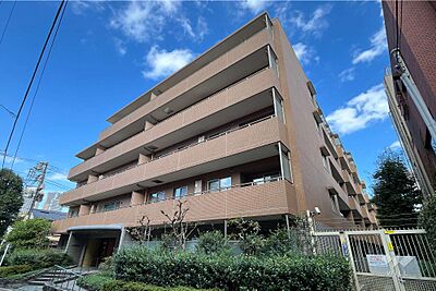 外観:テラス雑司ヶ谷の外観(南西側から) 外観:テラス雑司ヶ谷の外観(南西側から)