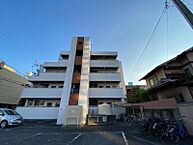 香川県高松市藤塚町3丁目5-8：物件画像／アパマンショップレインボーロード店　株式会社グローバルセンター