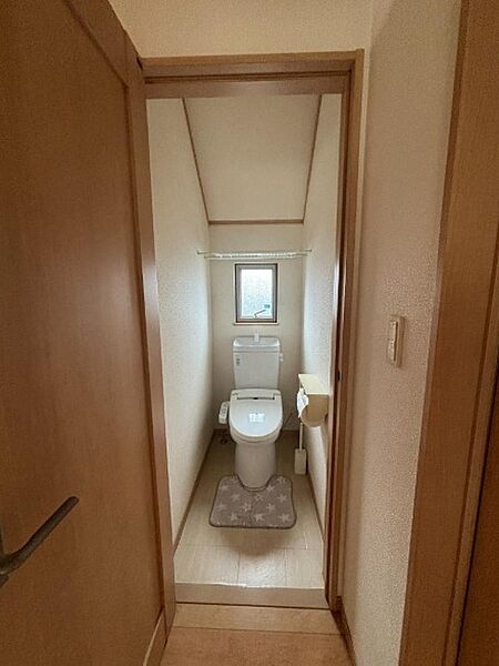 トイレを拡大表示