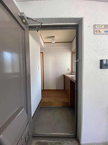 玄関
