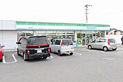 ファミリーマート高松円座町店