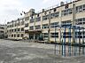周辺：足立区立綾瀬小学校（756m）