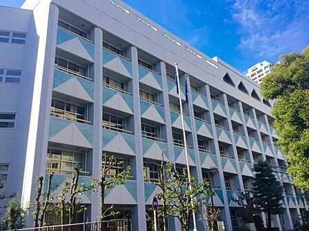 中央区立佃中学校(1100m)
