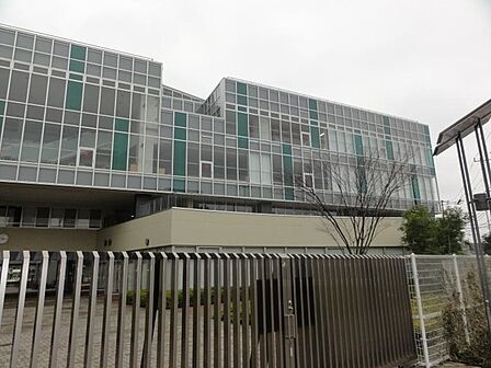 北区立王子桜中学校(763m)