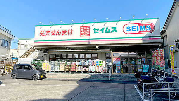 周辺を拡大表示