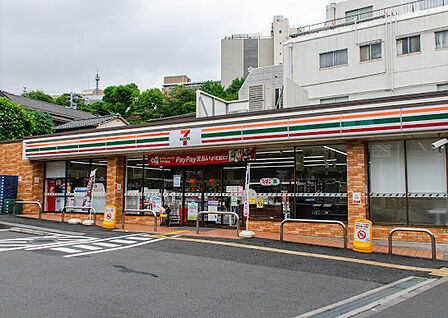 セブンイレブン文京春日1丁目店(223m)