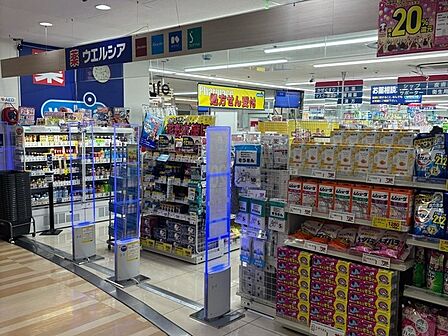 ウエルシアダイエー東大島店(362m)