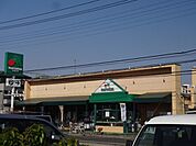 マルエツ上青木店（560m）
