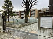 世田谷区立給田小学校 徒歩4分。 320m