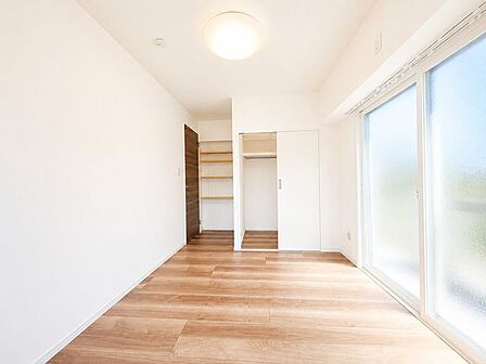 内装フルリフォーム済。※AI加工画像につき現状と異なります