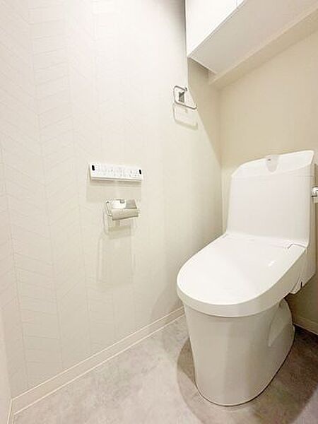 トイレを拡大表示