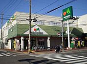 マルエツ 中津店（1402m）