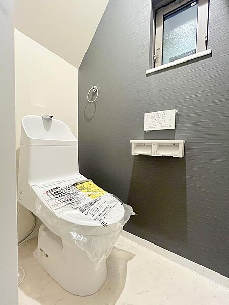 トイレを拡大表示