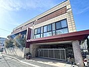 一津屋愛育園 210m