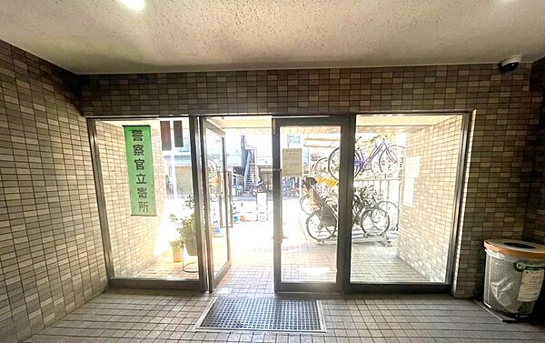 エントランス