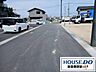 外観：前面道路含む現地写真