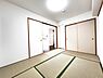和室：和室スペースです。畳のお部屋は寛げる空間ですね。