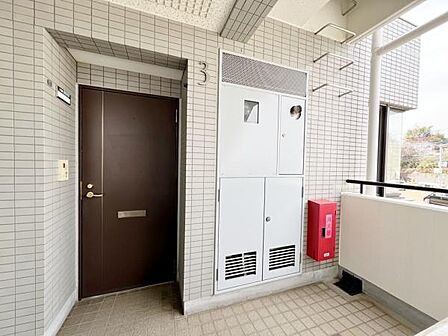 いつも気持ちよくご家族を迎えられる玄関です。