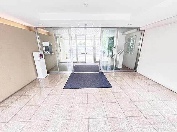 エントランスを拡大表示