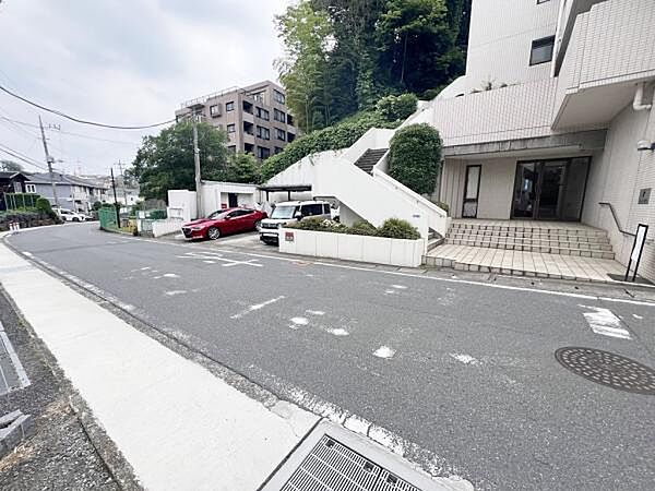 駐車場を拡大表示