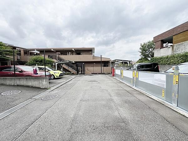 駐車場を拡大表示