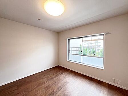 子供部屋にもちょうど良い大きさのお部屋です。
