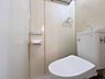 トイレ：ほっと安らげるトイレ空間です。