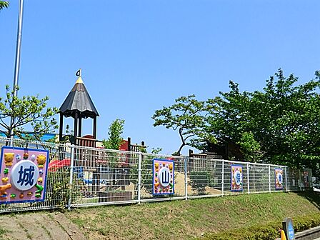 城山保育園まで約1080m（徒歩14分）