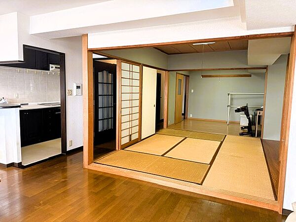 室内を拡大表示