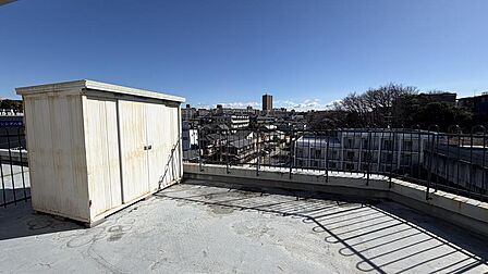 物置も設置されております☆