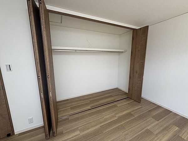 洋室を拡大表示