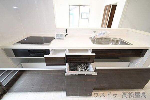 キッチンを拡大表示